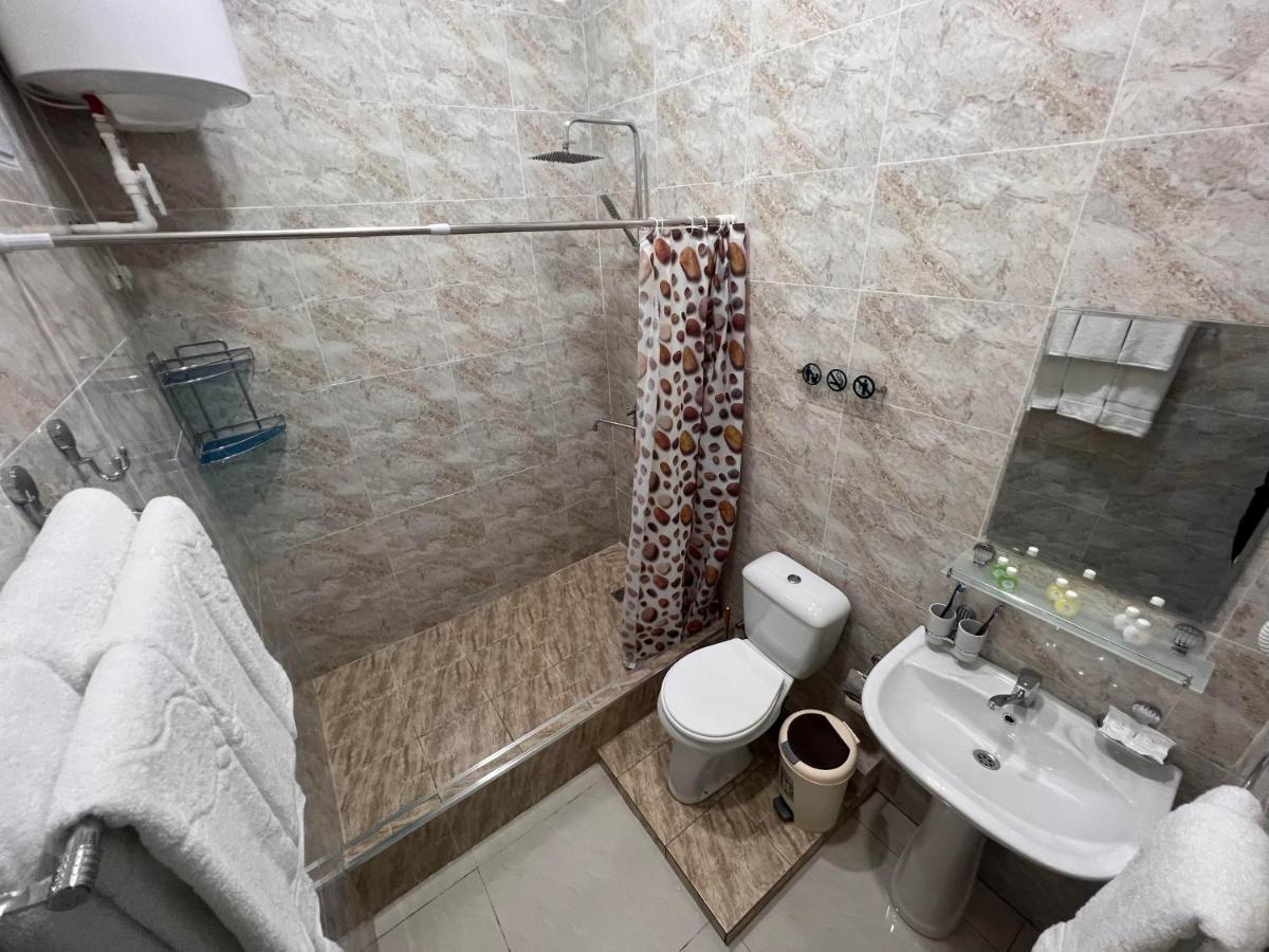טשקנט Rever Hotel מראה חיצוני תמונה